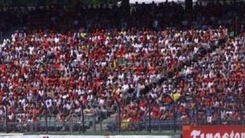 Nabité tribuny loni sledovaly závod na Hockenheimu. Nabité tribuny loni sledovaly závod na Hockenheimu.