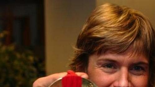 Kateřina Neumannová po příletu ze zimních olympijských her v Turíně. Kateřina Neumannová po příletu ze zimních olympijských her v Turíně.