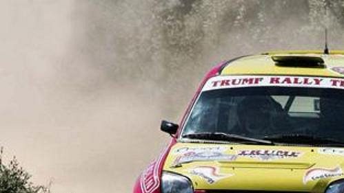 Petr Valoušek za volantem vozu Suzuki Ignis při Italské Rallye. Petr Valoušek za volantem vozu Suzuki Ignis při Italské Rallye.