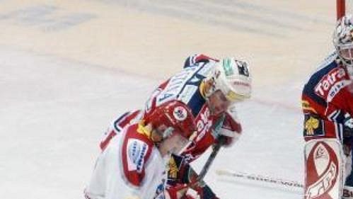 V 19. kole extraligy přivítá pardubické hokejisty na svém ledě Sparta. V 19. kole extraligy přivítá pardubické hokejisty na svém ledě Sparta.