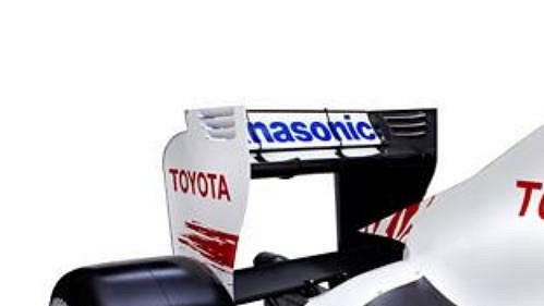 Zadní část monopostu týmu Toyota s označením TF109 Zadní část monopostu týmu Toyota s označením TF109
