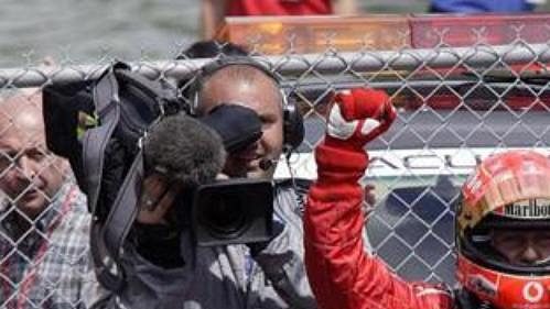 Michael Schumacher se po GP Kanady vyhoupl do čela průběžného pořadí MS. Michael Schumacher se po GP Kanady vyhoupl do čela průběžného pořadí MS.