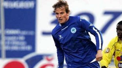 Fotbalisté Příbrami budou v zápase s Libercem spoléhat i na Francouze Mendyho (vpravo). Fotbalisté Příbrami budou v zápase s Libercem spoléhat i na Francouze Mendyho (vpravo).