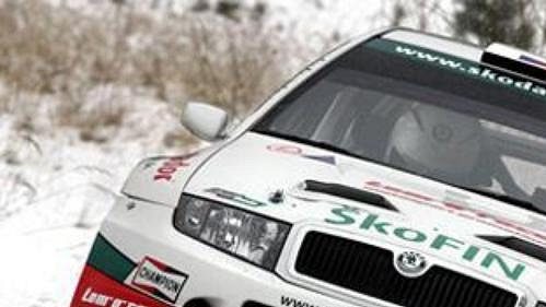 Jan Kopecký s Filipem Schovánkem při testech vozu Škoda Fabia WRC v Bělé pod Bezdězem. Jan Kopecký s Filipem Schovánkem při testech vozu Škoda Fabia WRC v Bělé pod Bezdězem.