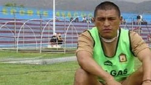 Peruánský fotbalista César Ccahuantico Peruánský fotbalista César Ccahuantico