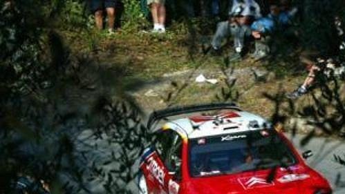 Francouz Sébastien Loeb s vozem Citroën Francouz Sébastien Loeb s vozem Citroën