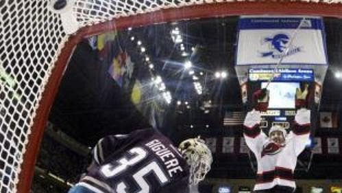 Konec výluky v NHL by mohl být ohlášen v nejbližších dnech. Konec výluky v NHL by mohl být ohlášen v nejbližších dnech.