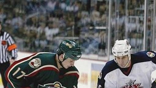 Filip Kuba (vlevo) v dresu Minnesoty Wild. Filip Kuba (vlevo) v dresu Minnesoty Wild.