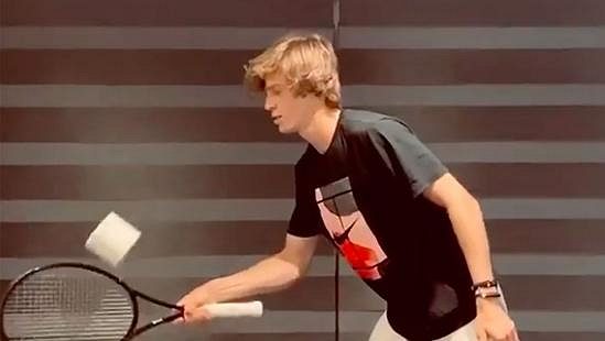 Andrej Rublev si také vyzkoušel výzvu. Andrej Rublev si také vyzkoušel výzvu.