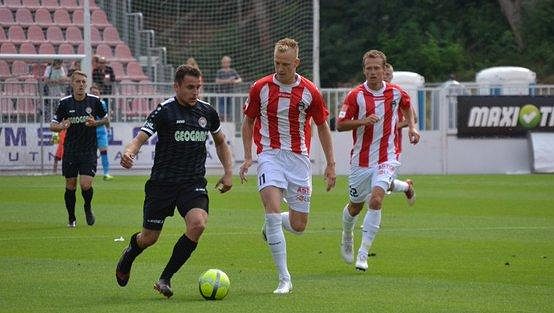 Viktoria Žižkov se v posledním kole zachránila. Viktoria Žižkov se v posledním kole zachránila.