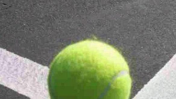 Tenis Tenis