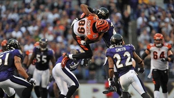 Jerome Simpson a jeho akrobatický catch proti Ravens Jerome Simpson a jeho akrobatický catch proti Ravens