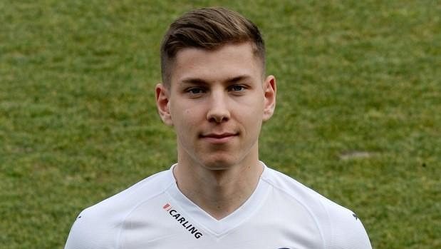 Daniel Mareček je novou posilou Slovácka. Daniel Mareček je novou posilou Slovácka.