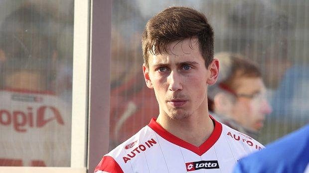 Till Schumacher během zkoušky v dresu Pardubic. Till Schumacher během zkoušky v dresu Pardubic.