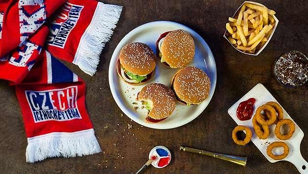 Mistrovství skončilo, ale nabušené menu od Burger King pokračuje Mistrovství skončilo, ale nabušené menu od Burger King pokračuje