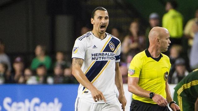 Zlatan Ibrahimovic v dresu LA Galaxy Zlatan Ibrahimovic v dresu LA Galaxy