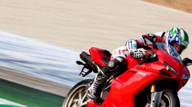 Červené stroje Ducati se stahují ze šampionátu suberiků Červené stroje Ducati se stahují ze šampionátu suberiků