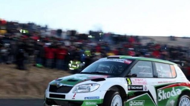 Jan Kopecký s vozem Škoda Fabia S2000 ovládl Hustopečskou rallye Jan Kopecký s vozem Škoda Fabia S2000 ovládl Hustopečskou rallye