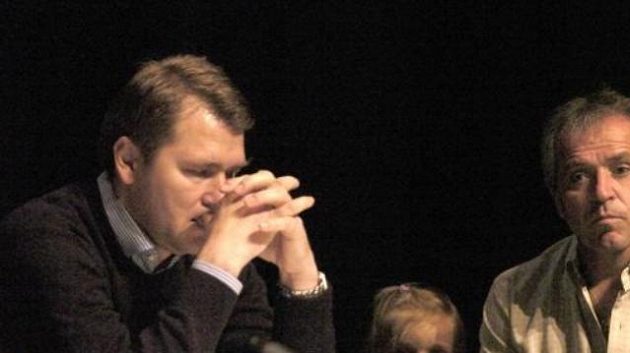 Milan Luhový (vlevo) na archivním snímku z roku 2004 spolu s Ladislavem Vízkem. Milan Luhový (vlevo) na archivním snímku z roku 2004 spolu s Ladislavem Vízkem.