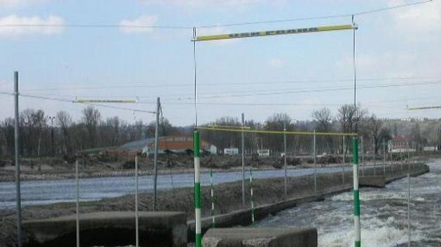 Slalomový kanál v Praze-Troji. Slalomový kanál v Praze-Troji.
