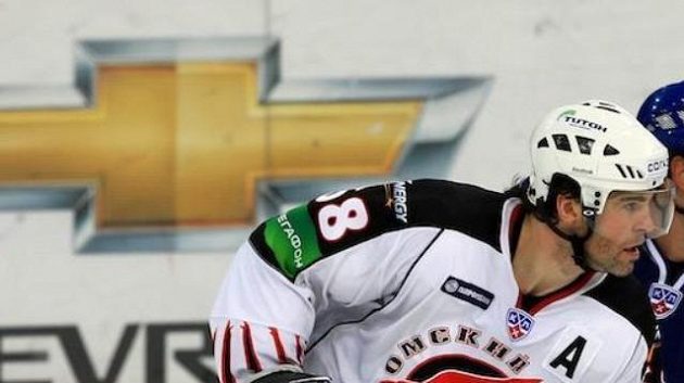 Minulost. Jaromír Jágr v dresu Omsku Minulost. Jaromír Jágr v dresu Omsku