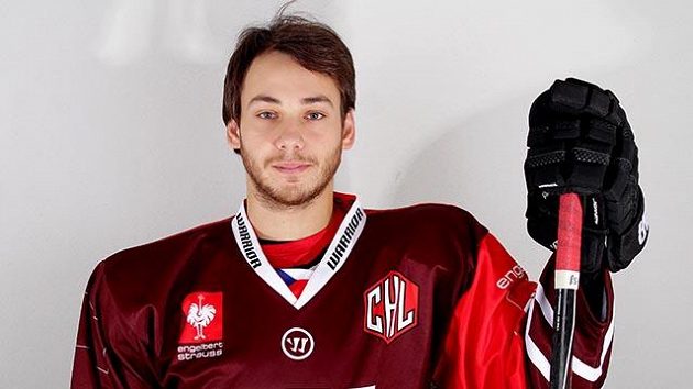 Kanadský útočník Zack Torquato si smlouvu ve Spartě nevybojoval. Kanadský útočník Zack Torquato si smlouvu ve Spartě nevybojoval.