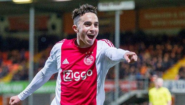 Abdelhak Nouri v dresu Ajaxu. Abdelhak Nouri v dresu Ajaxu.