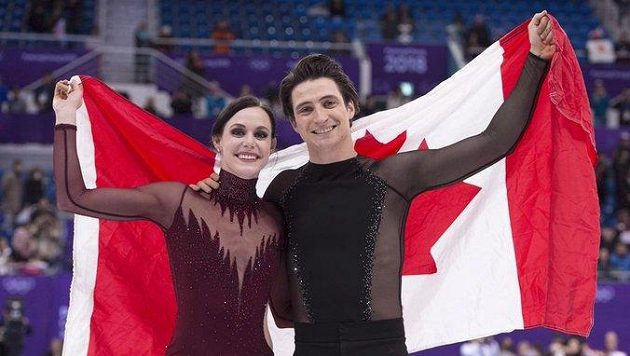 Úspěšný kanadský taneční pár Tessa Virtueová a Scott Moir ukončil kariéru. Úspěšný kanadský taneční pár Tessa Virtueová a Scott Moir ukončil kariéru.
