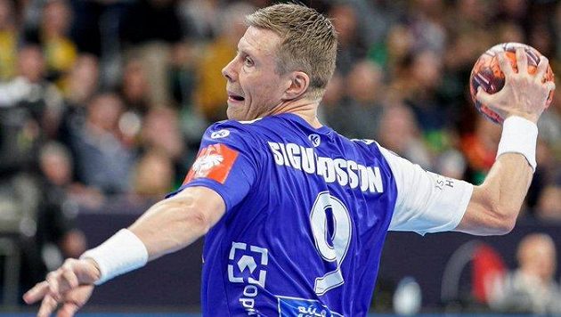 Islandský házenkář Gudjón Valur Sigurdsson bude po ukončení kariéry trénovat německý klub VfL Gummersbach. Islandský házenkář Gudjón Valur Sigurdsson bude po ukončení kariéry trénovat německý klub VfL Gummersbach.
