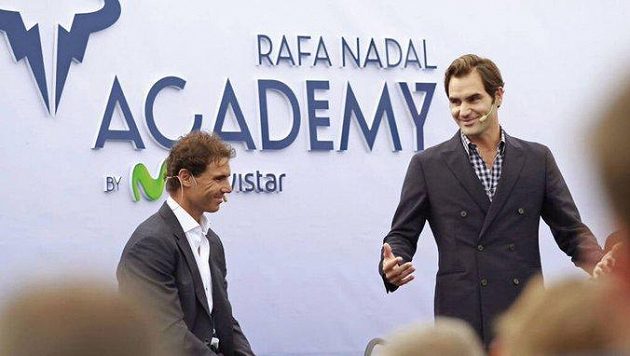 Roger Federer přišel s revolučním návrhem. Podpořil ho i Nadal Roger Federer přišel s revolučním návrhem. Podpořil ho i Nadal