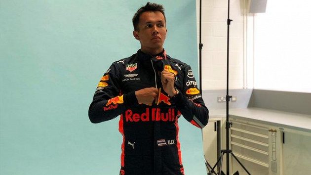 Alexander Albon bude jezdit v týmu Red Bull. Alexander Albon bude jezdit v týmu Red Bull.