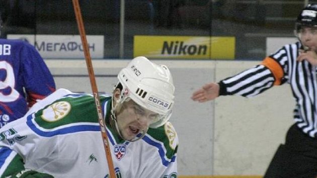 Útočník Ufy Leoš Čermák se raduje z branky Útočník Ufy Leoš Čermák se raduje z branky
