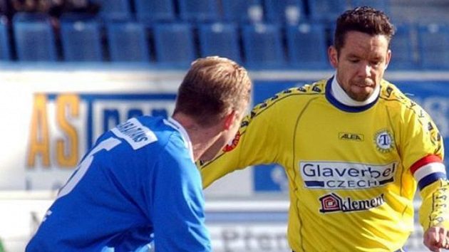 Pavel Horváth (vpravo) v dresu Teplic Pavel Horváth (vpravo) v dresu Teplic