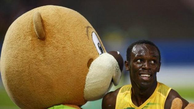 Usain Bolt s maskotem berlínského šampionátu Usain Bolt s maskotem berlínského šampionátu