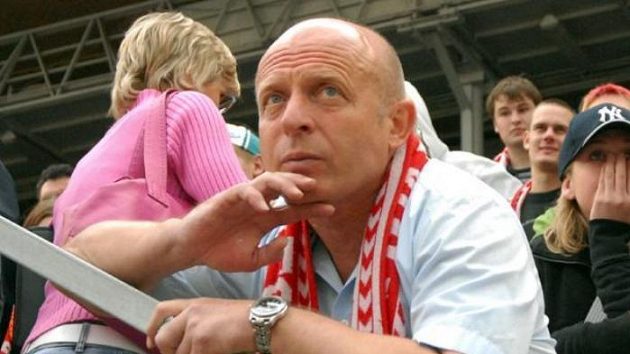 Trenér Slavie Karel Jarolím Trenér Slavie Karel Jarolím