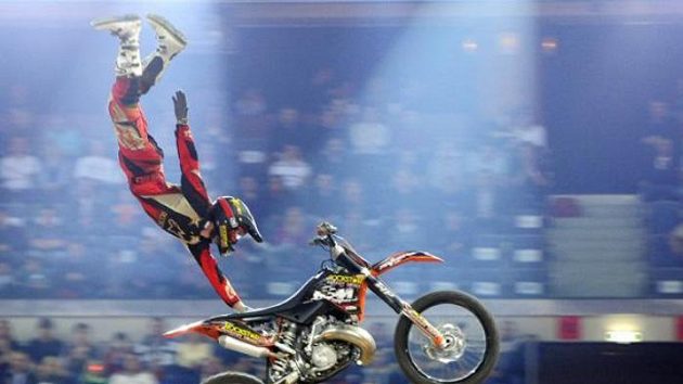 Americký freestyleový jezdec Jeremy Lusk Americký freestyleový jezdec Jeremy Lusk