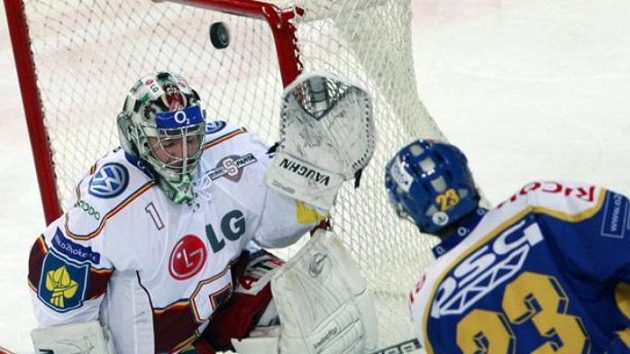 Martin Záhorovský ještě v dresu Zlína v utkání proti Spartě. Archivní foto. Martin Záhorovský ještě v dresu Zlína v utkání proti Spartě. Archivní foto.