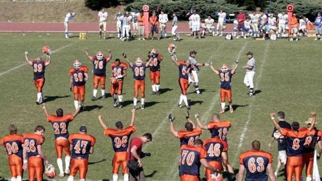 Radost vítěze 13. Czech Bowlu Prague Lions Radost vítěze 13. Czech Bowlu Prague Lions
