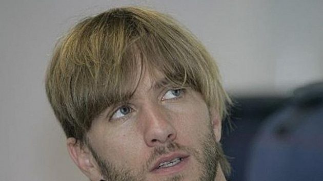 Nick Heidfeld nahradí v Renaultu Kubicu. Nick Heidfeld nahradí v Renaultu Kubicu.