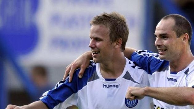 Fotbalisté Liberce Jan Nezmar (vpravo) a Radek Dejmek Fotbalisté Liberce Jan Nezmar (vpravo) a Radek Dejmek