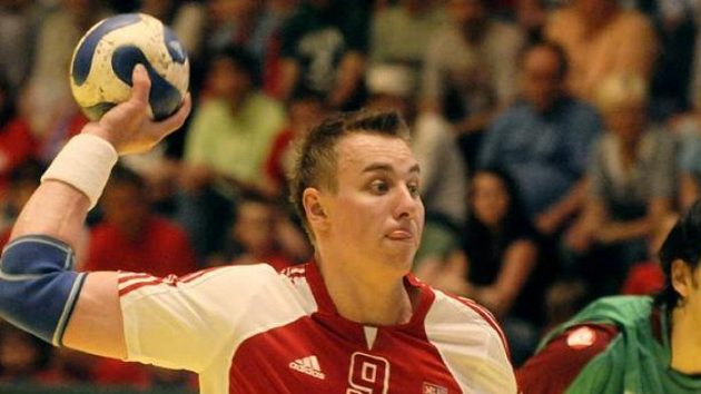Český házenkář Filip Jícha (vlevo) dostal od trenéra Liptáka pro zápas ve Francii volno. Český házenkář Filip Jícha (vlevo) dostal od trenéra Liptáka pro zápas ve Francii volno.