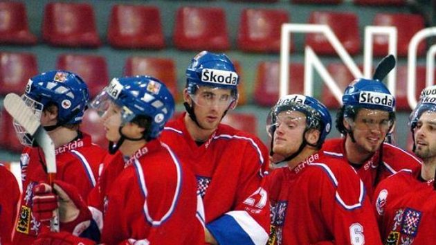 Česká hokejová reprezentace do dvaceti let Česká hokejová reprezentace do dvaceti let