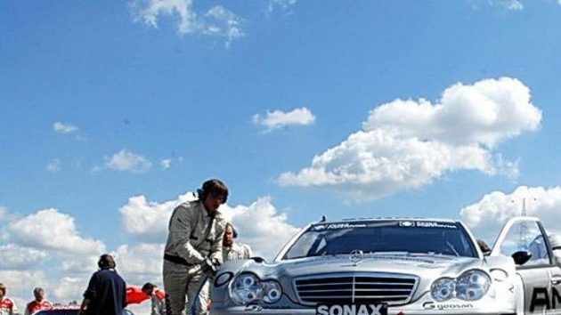 Po Hungaroringu se MMČR divize 4 představí na okruhu v Mostě. Po Hungaroringu se MMČR divize 4 představí na okruhu v Mostě.