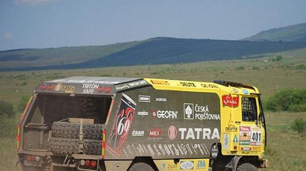 Aleš Loprais na trati čtvrté etapy Středoevropské rallye. Aleš Loprais na trati čtvrté etapy Středoevropské rallye.