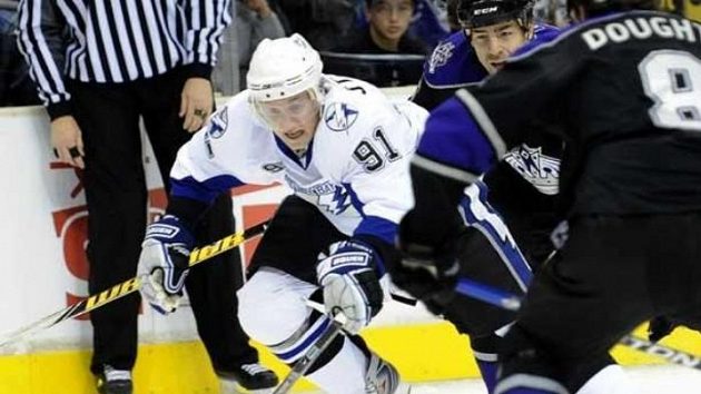 Steven Stamkos bude reprezentovat Kanadu na MS. Steven Stamkos bude reprezentovat Kanadu na MS.