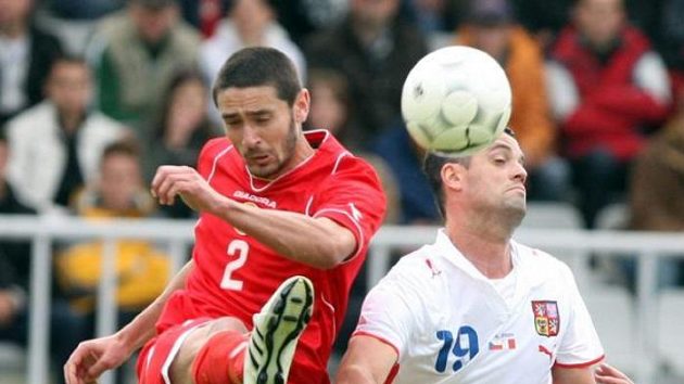 Lukáš Magera (vpravo) nahradil v nominaci pro turnaj ve Spojených arabských emirátech Václava Svěrkoše. Lukáš Magera (vpravo) nahradil v nominaci pro turnaj ve Spojených arabských emirátech Václava Svěrkoše.