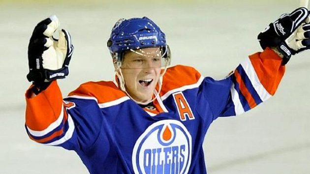 Hokejista Edmontonu Aleš Hemský si teď hlavně přeje, aby mu vydrželo zdraví. Hokejista Edmontonu Aleš Hemský si teď hlavně přeje, aby mu vydrželo zdraví.