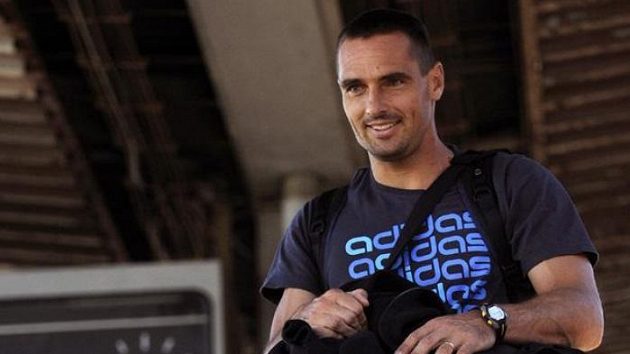 Roman Šebrle na nádraží v Praze po návratu z MS v Berlíně Roman Šebrle na nádraží v Praze po návratu z MS v Berlíně