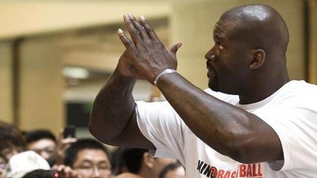 Shaquille O´Neal při návštěvě Číny Shaquille O´Neal při návštěvě Číny
