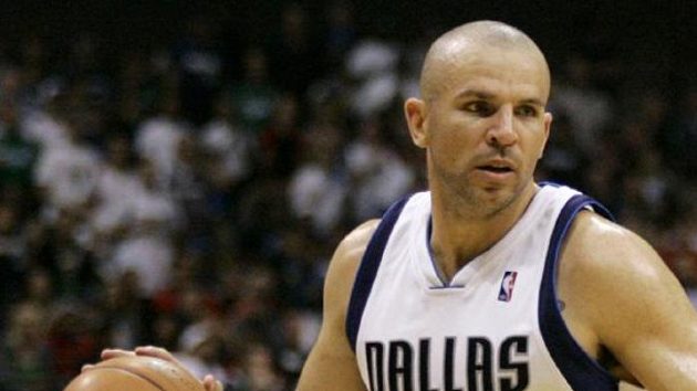 Basketbalista Jason Kidd v dresu Dallasu Basketbalista Jason Kidd v dresu Dallasu